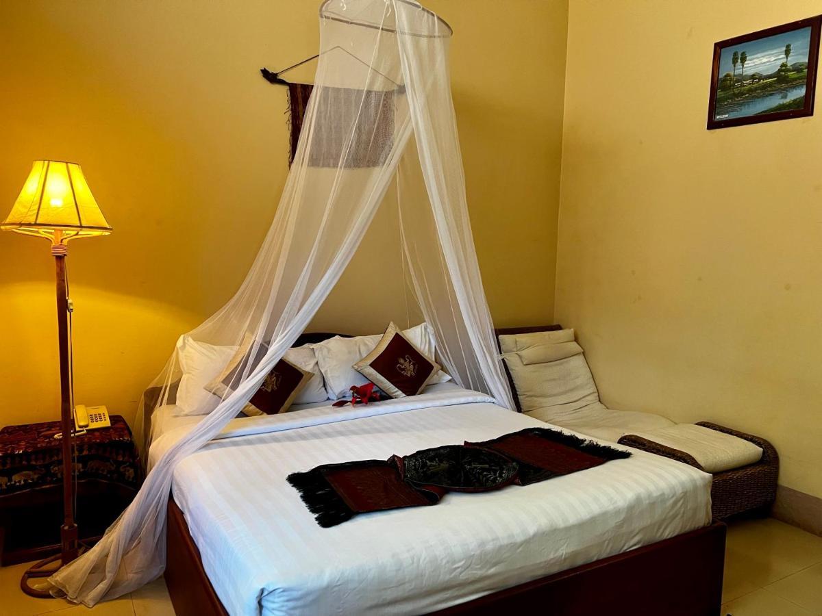 Shining Angkor Boutique Hotel Siem Reap Exteriör bild