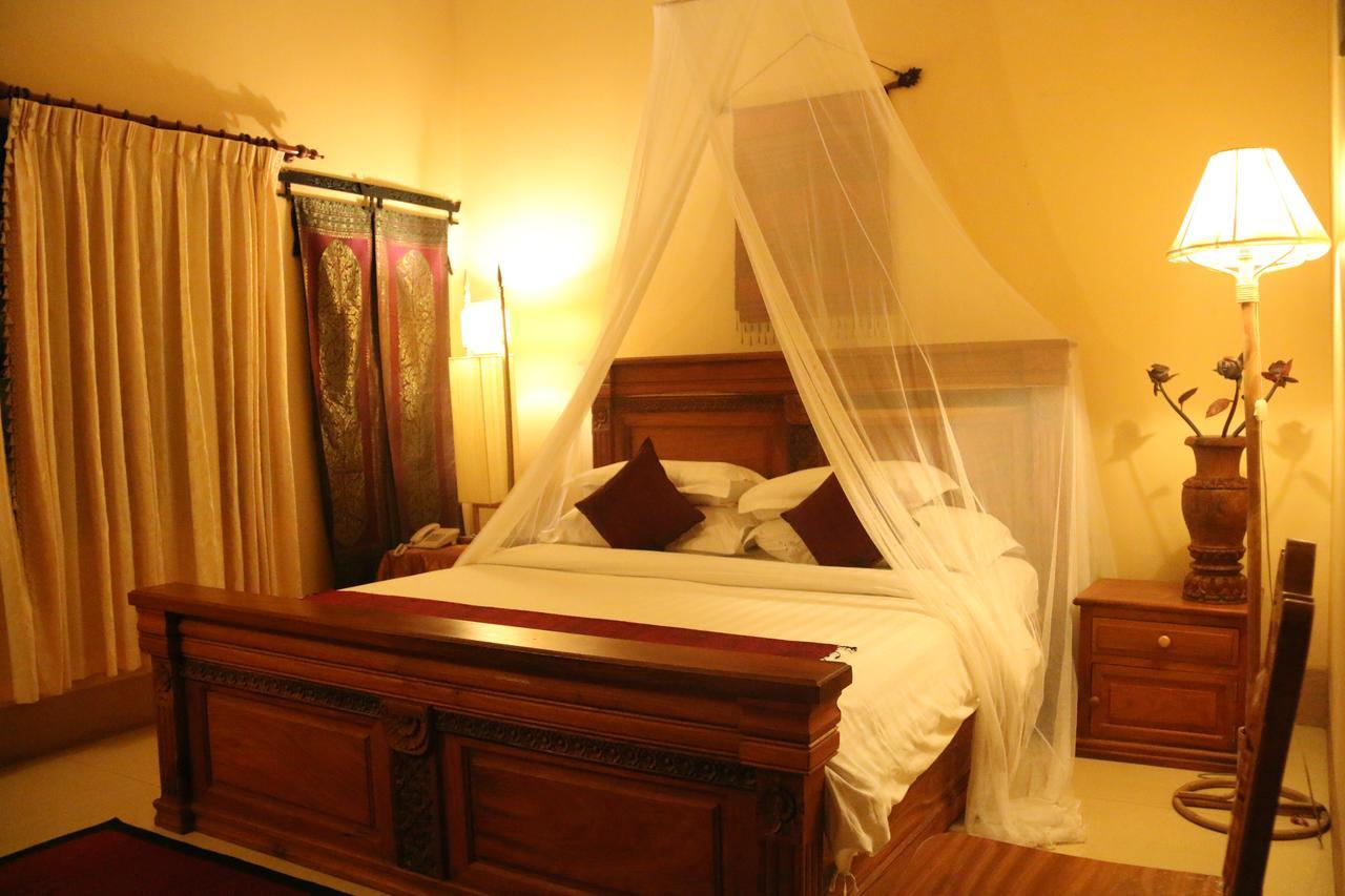 Shining Angkor Boutique Hotel Siem Reap Exteriör bild